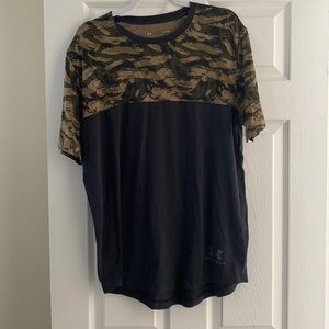 Under Armour - black with Camo top - Large